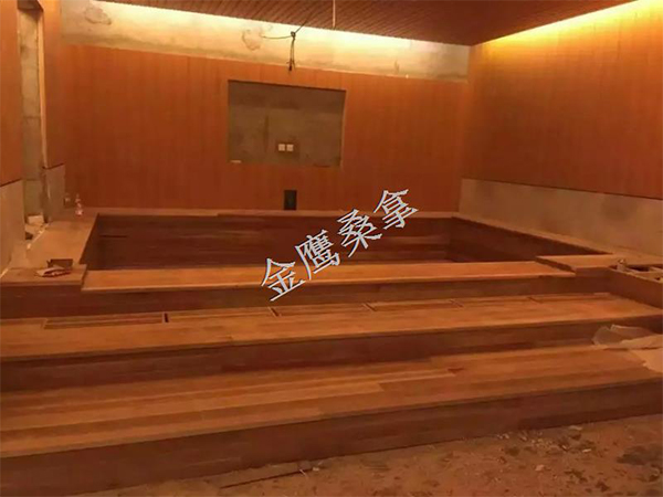 木質泡池